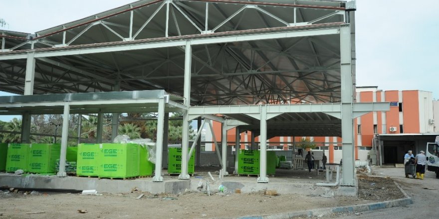 Ege Üniversitesi’ndeki yeni yemek üretim tesisi kapasiteyi artıracak