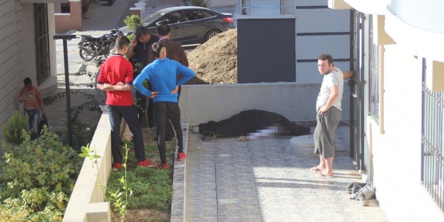 İnşaattan düşen Suriyeli işçi hayatını kaybetti