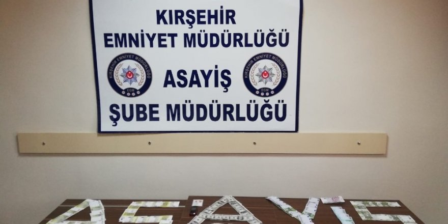 Cezaevi firarisi esnafı dolandırmak isterken suçüstü yakalandı