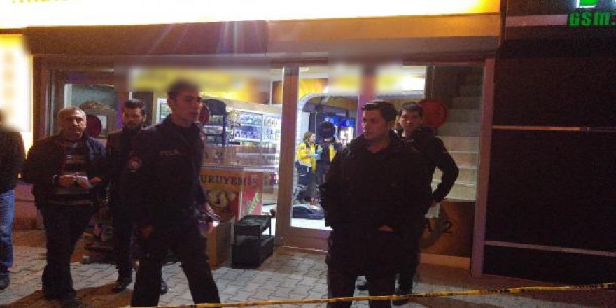 Kız kardeşiyle ilişkisi olan kişiyi vurdu, intihar etti