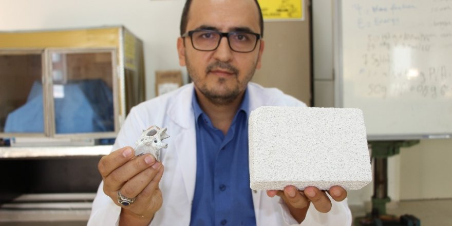 OMÜ’lü akademisyen yerli yapay kemik üretti
