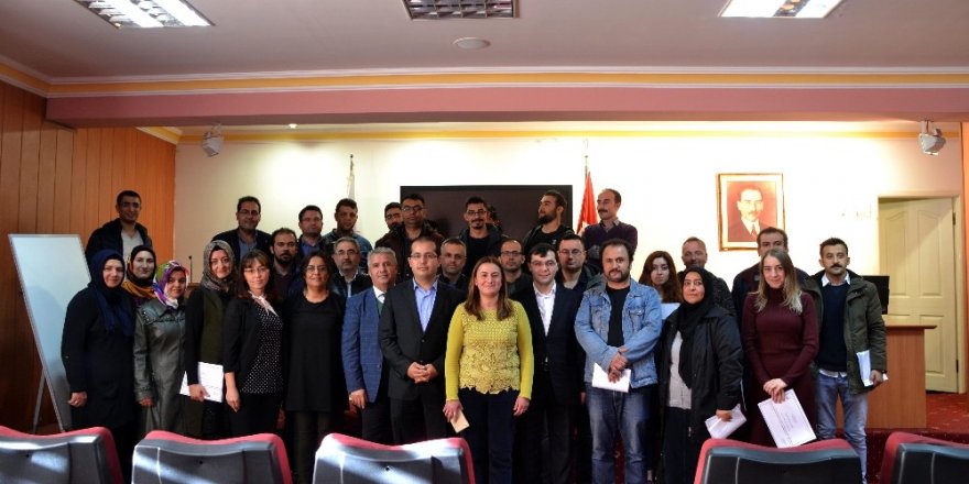 Aile hekimlerine kronik hastalıklar izlemi eğitim verildi
