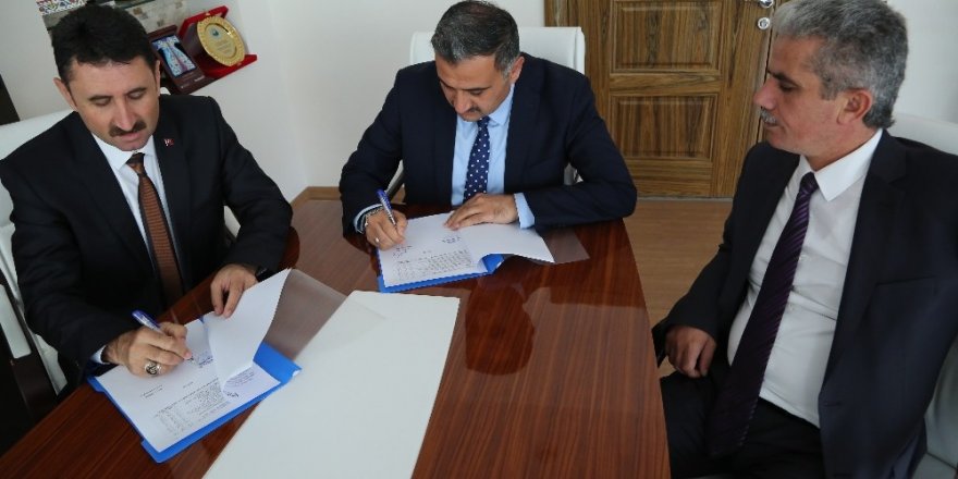 Develi Belediyesi’nden eğitime destek