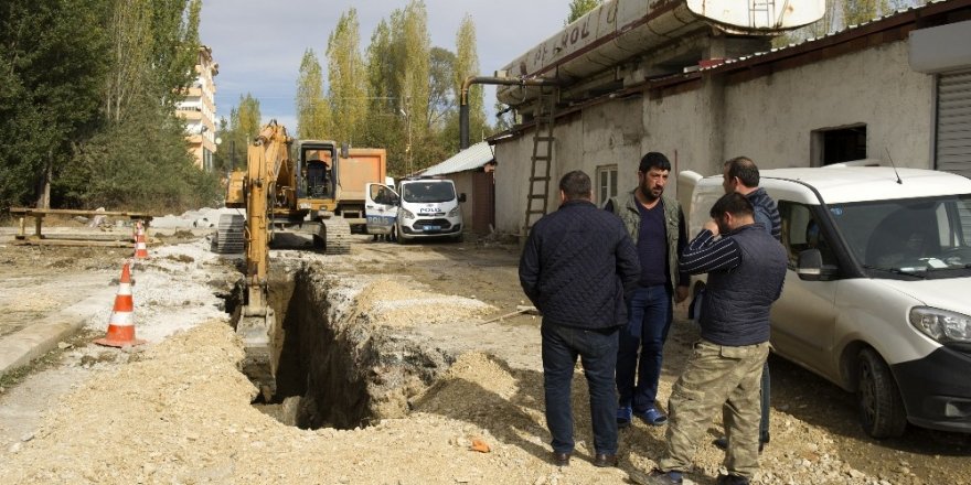 Ankara’da yaşanan göçükte 1 işçi toprak altında kaldı