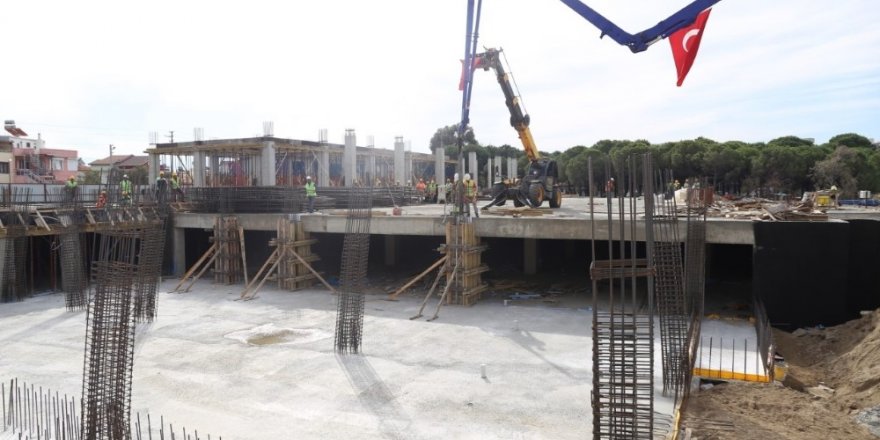 Burhaniye’de yeni tesislerin temeli atıldı