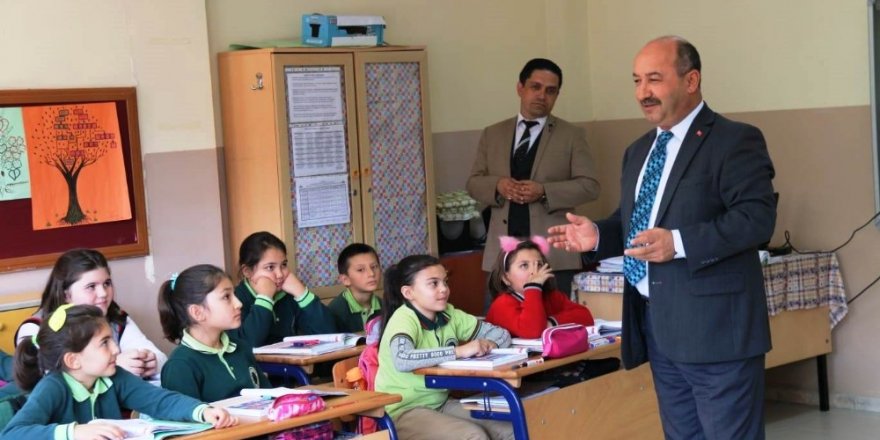 "Çok okuyan başarılı olur"