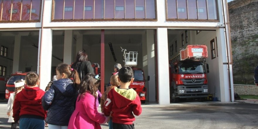 Safranbolu’da minik öğrenciler yangın tatbikatına katıldı