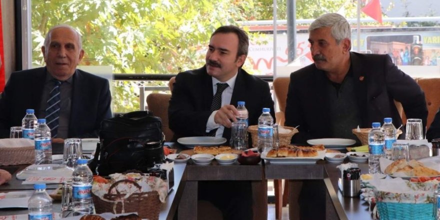 Başkan Taşkın gazetecilerle bir araya geldi