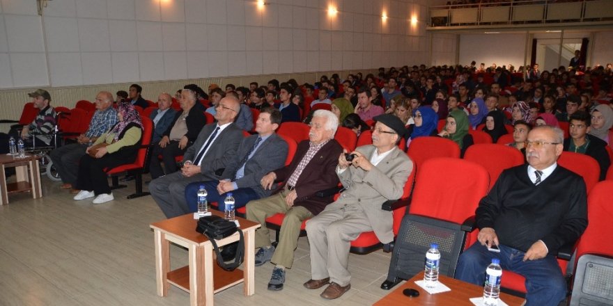 Akseki’de "Atatürk ve Bilim" Konulu konferans verildi