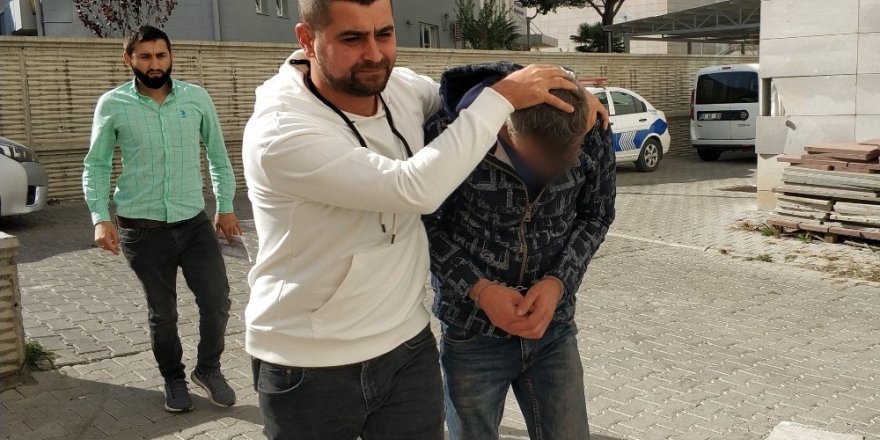 Evinde uyuşturucu ile yakalandı