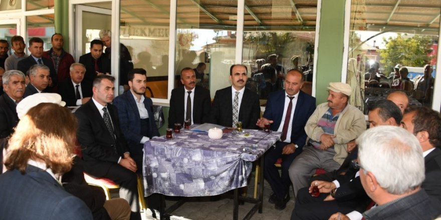Başkan Altay, Ahırlı ve Yalıhüyük’te vatandaşlarla buluştu