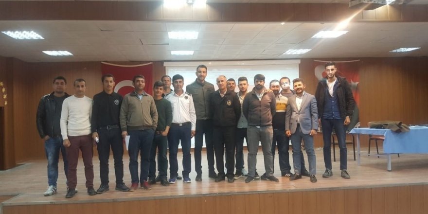 Kulp’ta, okullarda görevli özel güvenlik görevlileri eğitime alındı