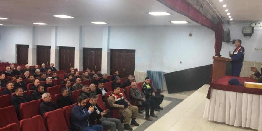 Jandarma servis sürücülerini mercek altına aldı