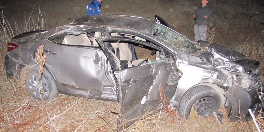 Kontrolden çıkan otomobil baraja uçtu: 5 yaralı