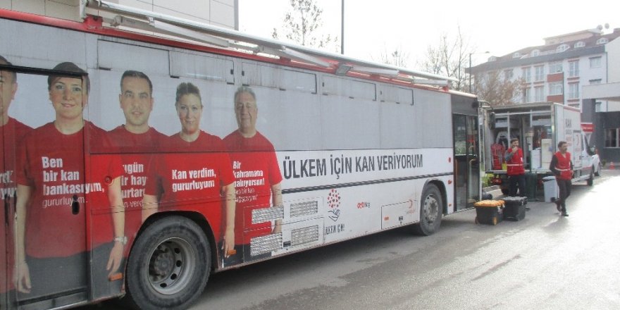 Kızılay’dan hayatını kaybeden şehitler anısına kan bağışı kampanyası