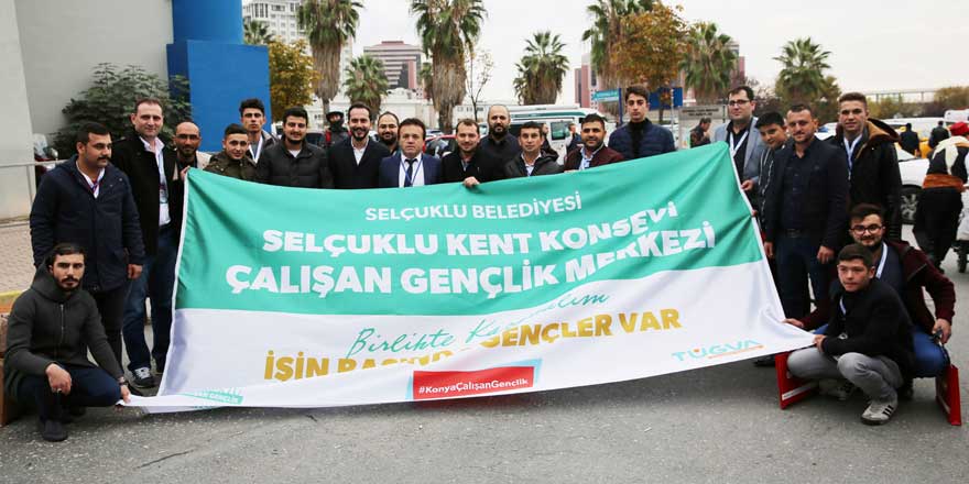 Selçuklu Çalışan Gençlik Merkezi üyeleri MÜSİAD EXPO fuarına katıldı