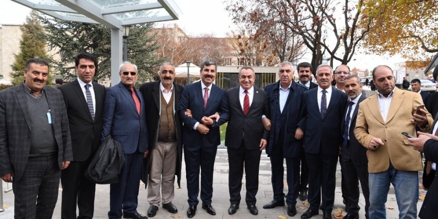 Başkan Asya, hizmet yolunda yeniden aday gösterildi