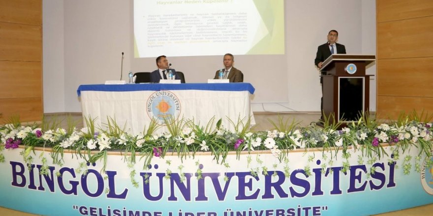 Bingöl Üniversitesinde ‘Buzağılar Ölmesin’ paneli