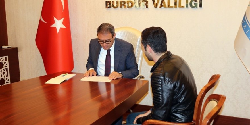 Vali Şıldak, vatandaşların sorunlarını dinledi