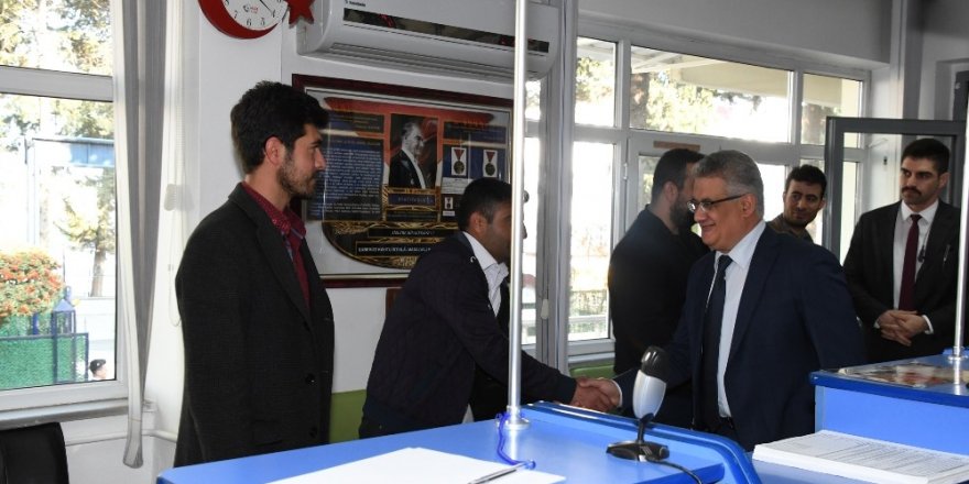 Vali Aykut Pekmez Albay Gürfidan ile bir araya geldi