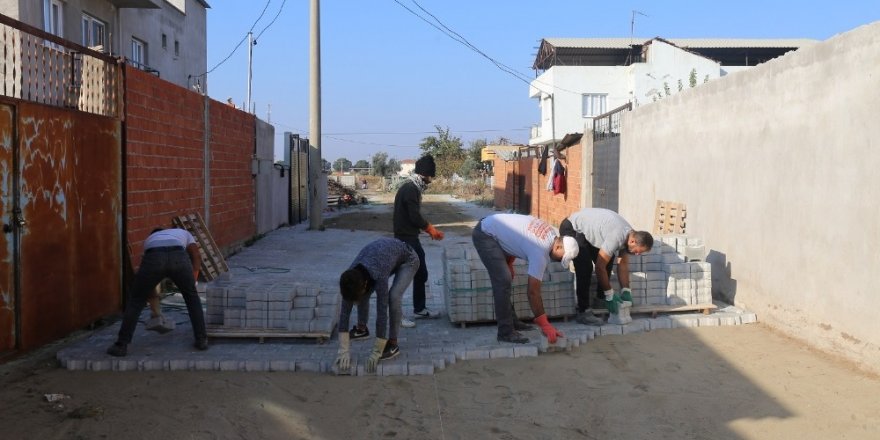 Turgutlu’da kırsal mahallelerin eksiklikleri gideriliyor