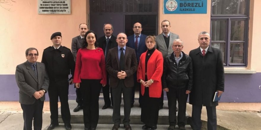 Kaymakam Öner kırsal mahallelerdeki vatandaşlarla bir araya geldi