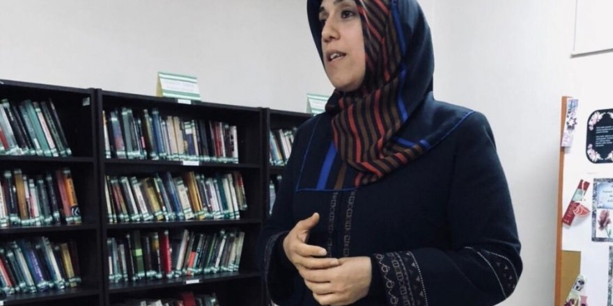 Kütüphanede ‘İslam Ahlakı’ konulu eğitim