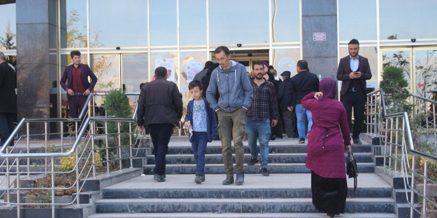 Hastalar MHRS ve Alo 182’ye teşvik ediliyor