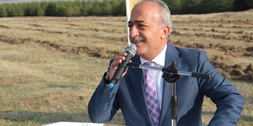 Rektör Çomaklı: “Yeşil dokunun gelişmesi için çalışıyoruz”