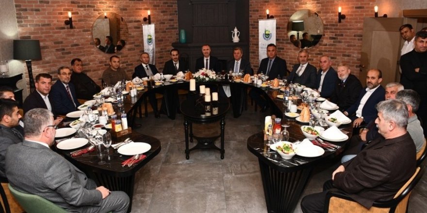 Jandarma komutanına veda yemeği