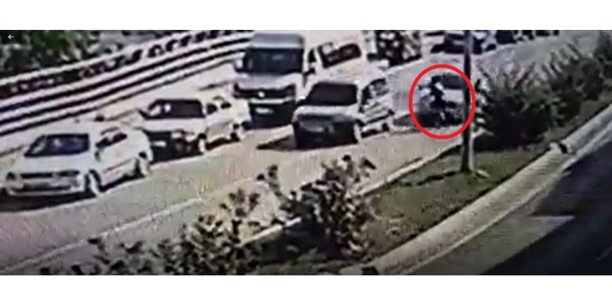 Genç kadının hayatını kaybettiği kaza kamerada