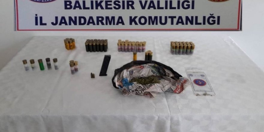 Jandarmadan uyuşturucu baskını