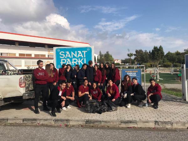 Üniversite öğrencilerinden çevreci hareket