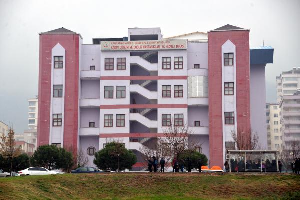 Hastane tuvaletinde doğum yapıp, bebeğini çöpe attı