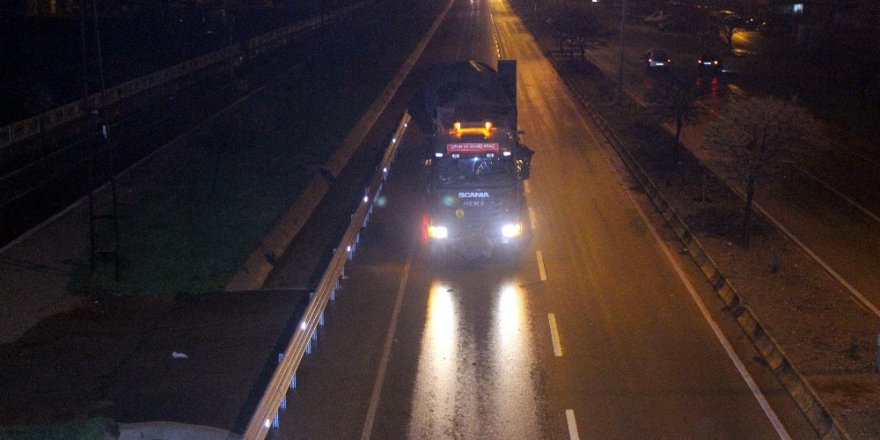 Kilis’ten Münbiç bölgesine tank sevkiyatı