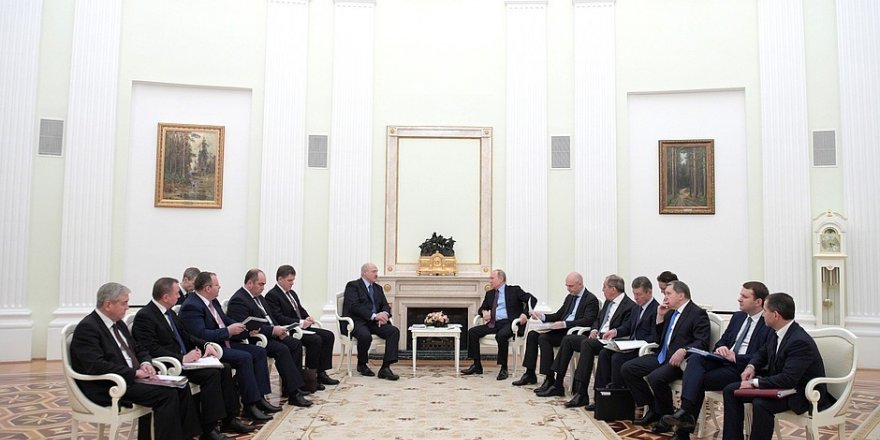 Putin ve Lukaşenko arasında 4 saatlik petrol pazarlığı
