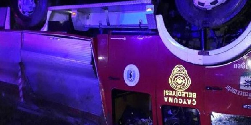 Zonguldak’ta itfaiye aracı devrildi: 3 yaralı