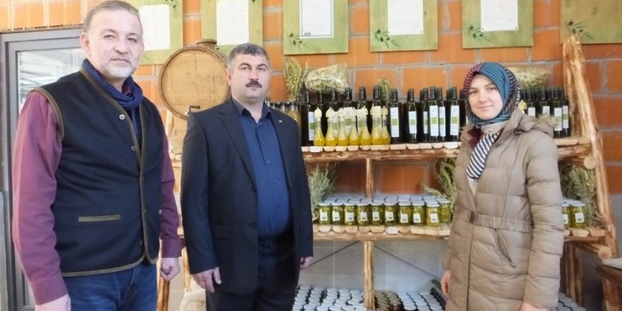 Burhaniye’de organik ürünler yoğun ilgi gördü
