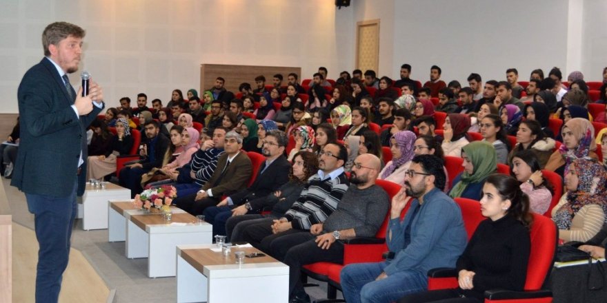 Nizip’te Kariyer Planlama konferansı