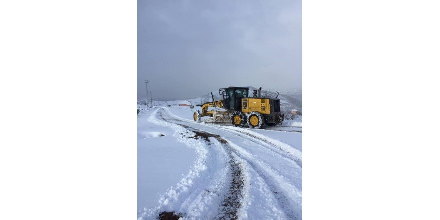 Amasya’da 300’e yakın köy yolu kapandı