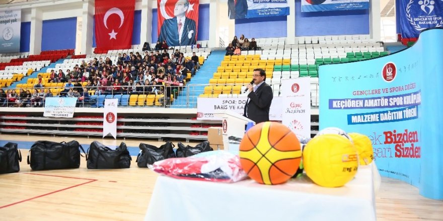 Keçiören Belediyesi’nden amatör kulüplere destek