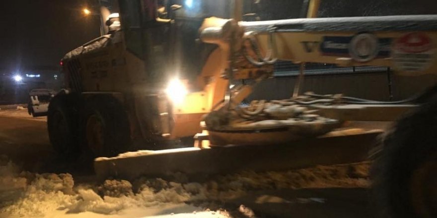 Sincan Belediyesi kar mesaisinde