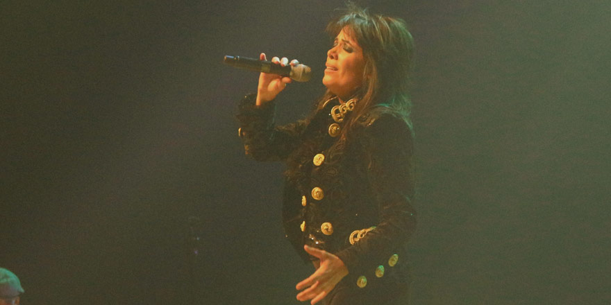 Ünlü sanatçı Yasmin Levy sema yapmayı öğrenecek
