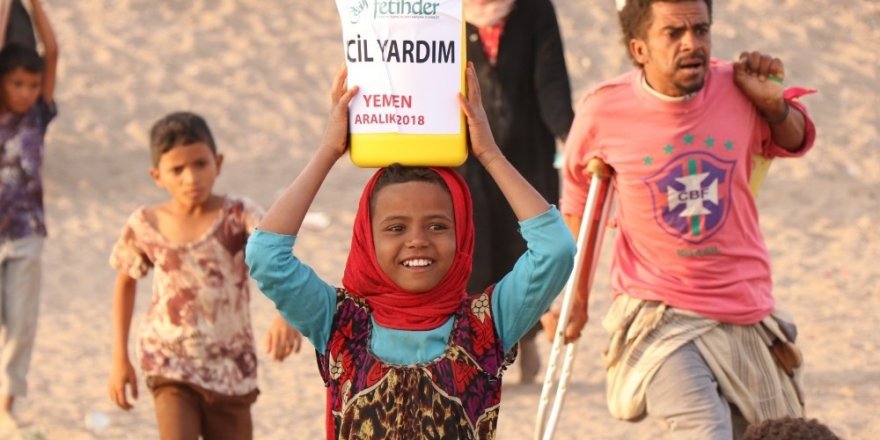 Türkiye’den Yemen’e insani yardım