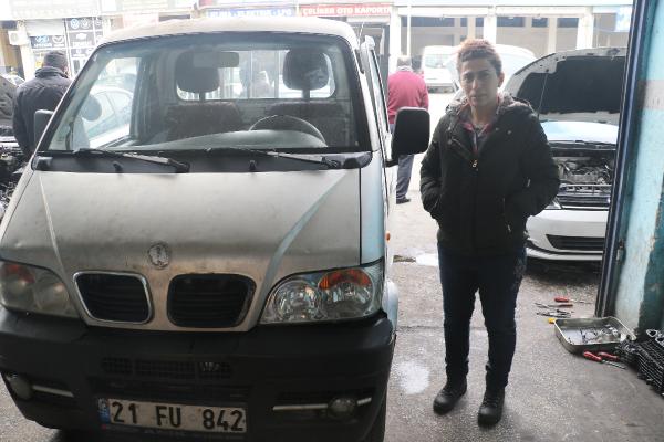 Benzin yerine mazot koyulan aracının bozulduğu iddiasıyla şikayetçi oldu