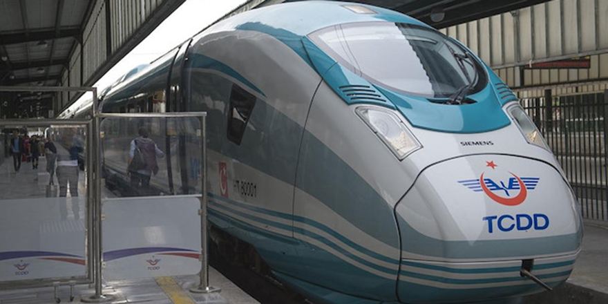 Tren seferlerine yağış engeli
