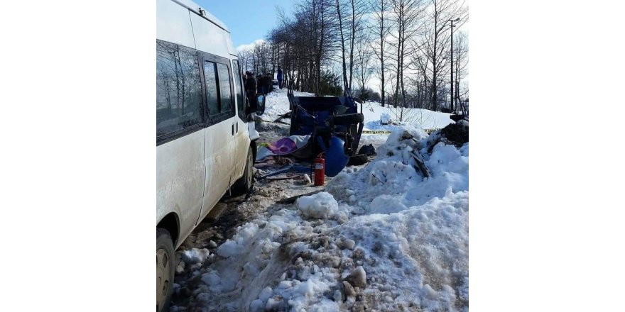 Ordu’da minibüsle patpat çarpıştı: 1 ölü, 1 yaralı