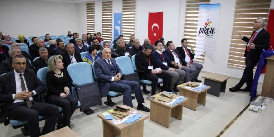 İşkur mevsimlik işçiler için toplandı