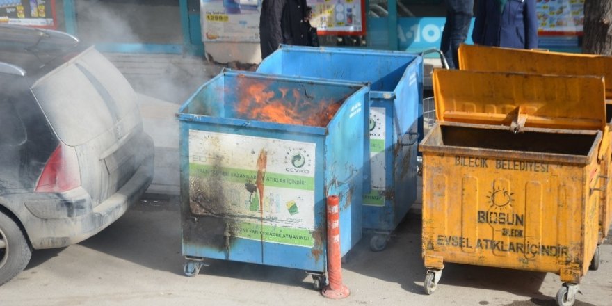 Alevleri park halindeki araca sıçramadan söndürdüler
