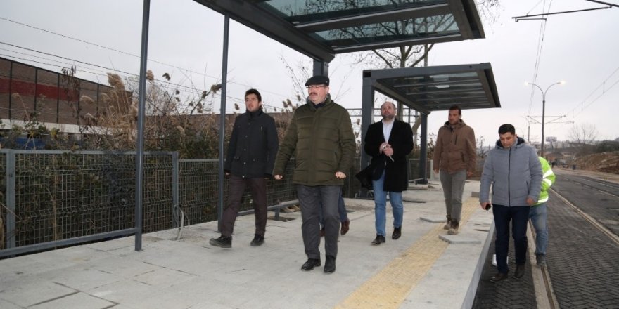 Genel Sekreter Bayram, tramvay çalışmalarını inceledi